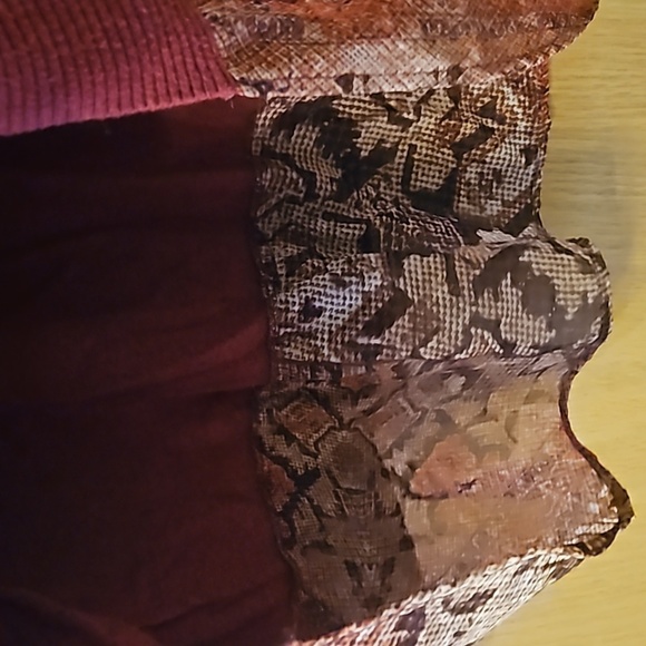 Burgundy Sweater with under lay - Picture 2 of 6